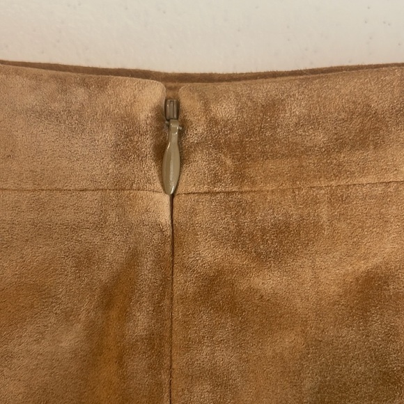 LOFT Vintage 90's 100% Genuine Leather Suede Pleated Academia Skirt Size 2 - Picture 6 of 7